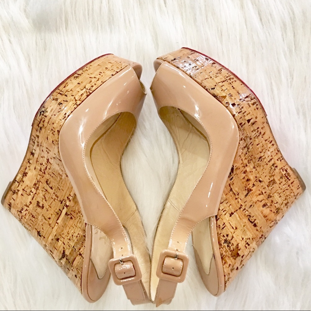 ⭕️SOLD⭕️ 💯🆑 UNE PLUME 140 WEDGES PATENT NUDE - Picture 4 of 8